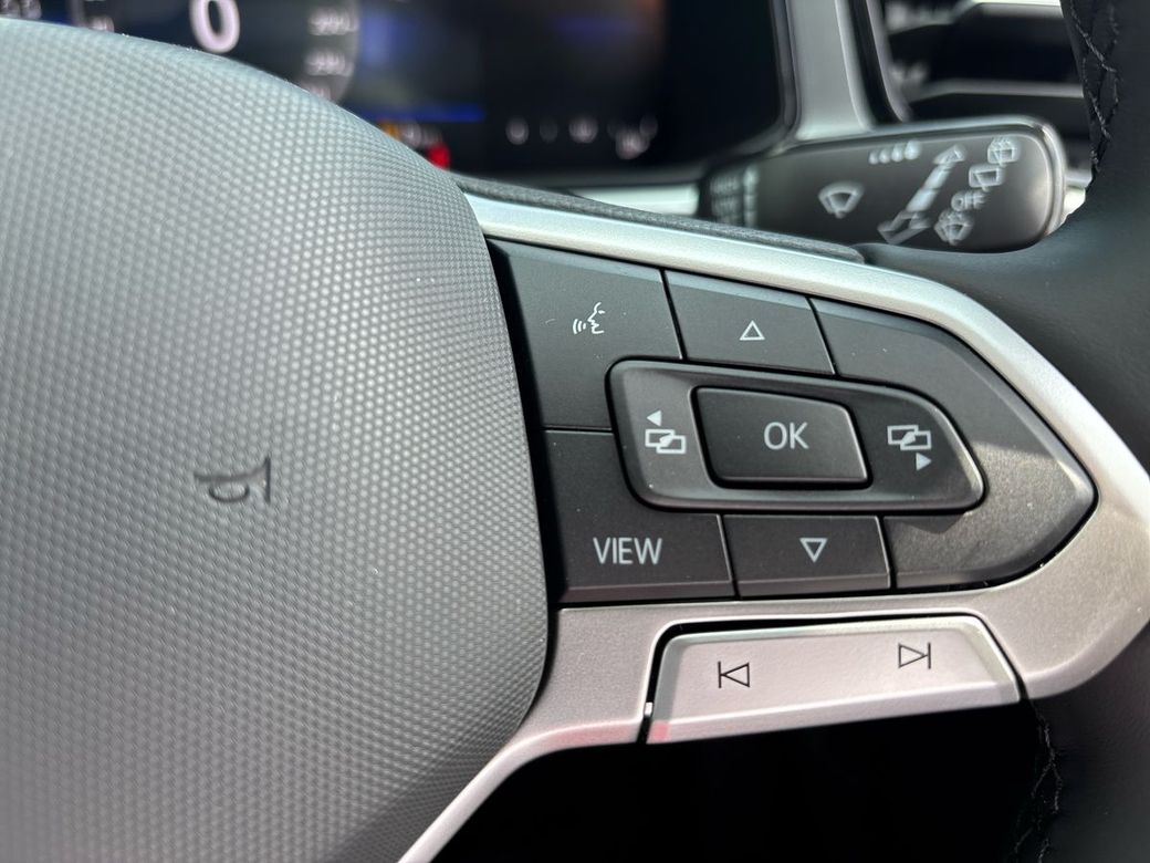 2025 Volkswagen T-Roc