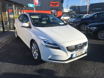 2018 Volvo V40