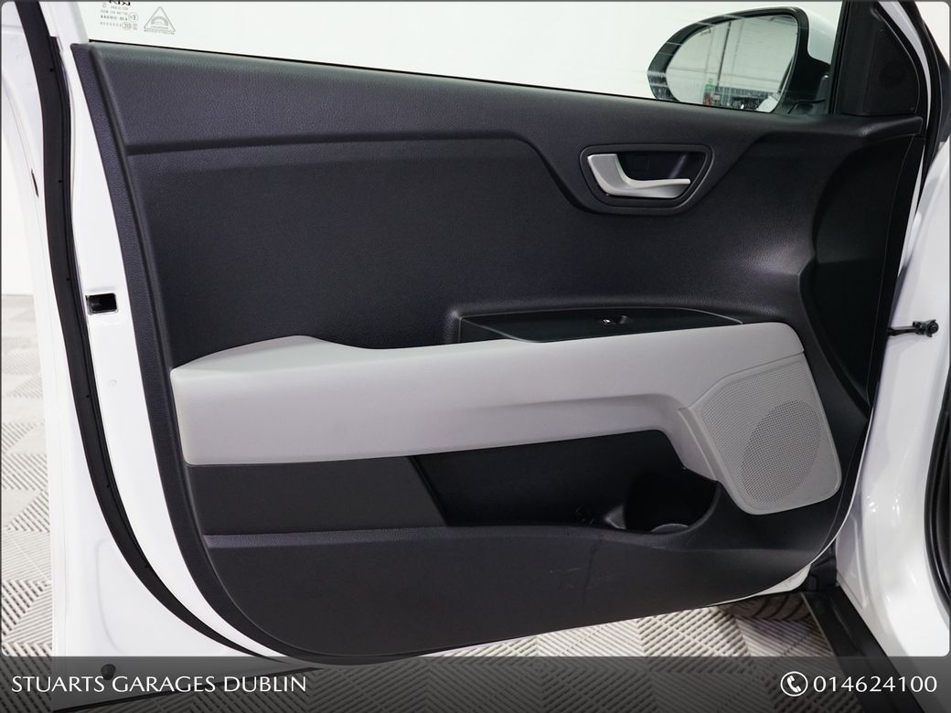 2023 Kia Stonic