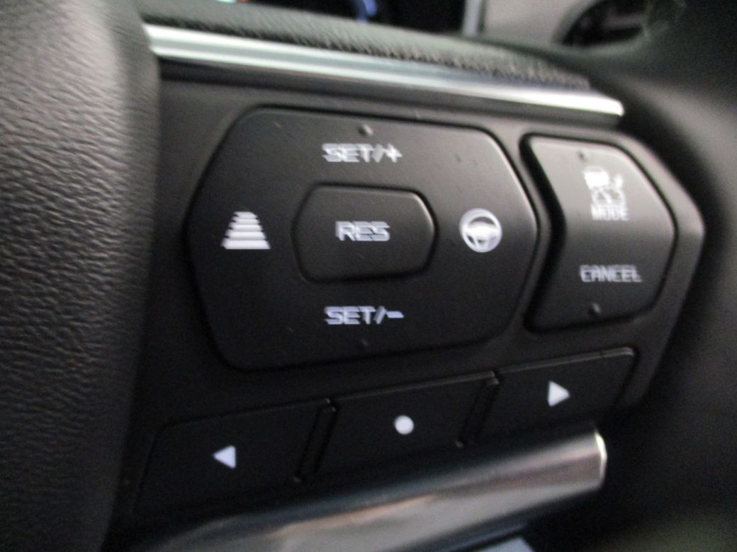 2025 Isuzu D-MAX