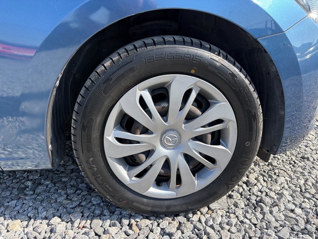 2017 Mazda Demio