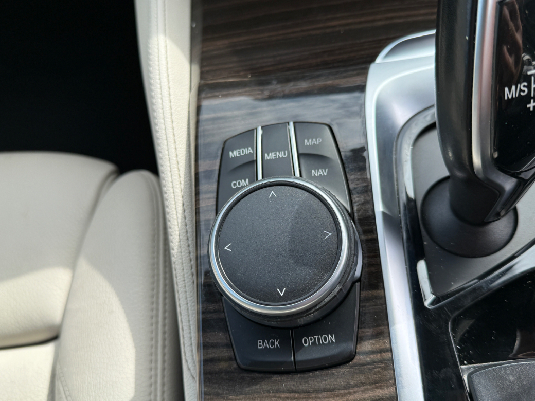 2017 BMW 5 Series