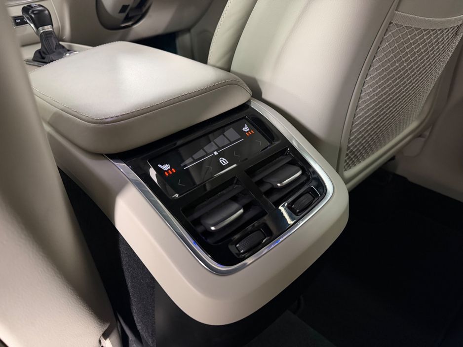 2018 Volvo XC60