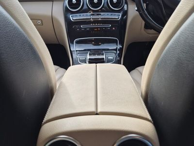 2016 Mercedes-Benz C Class
