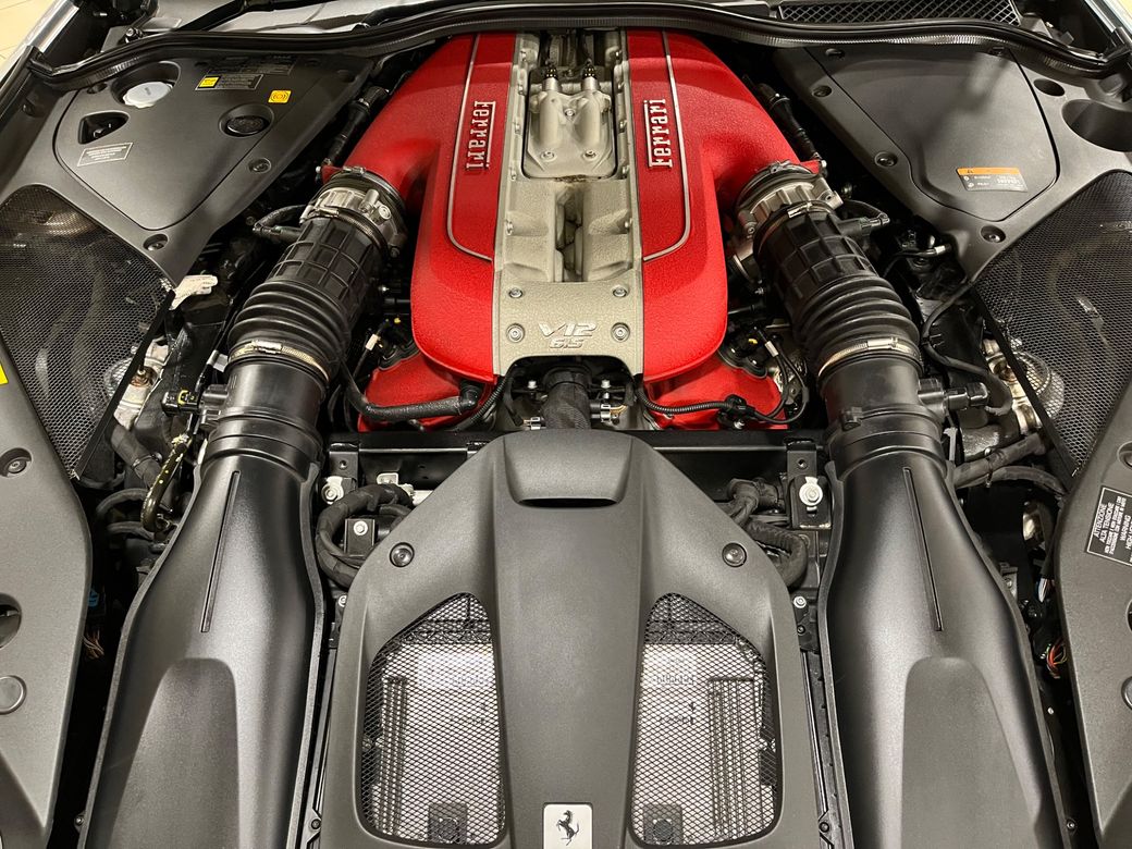 2019 Ferrari 812 Superfast