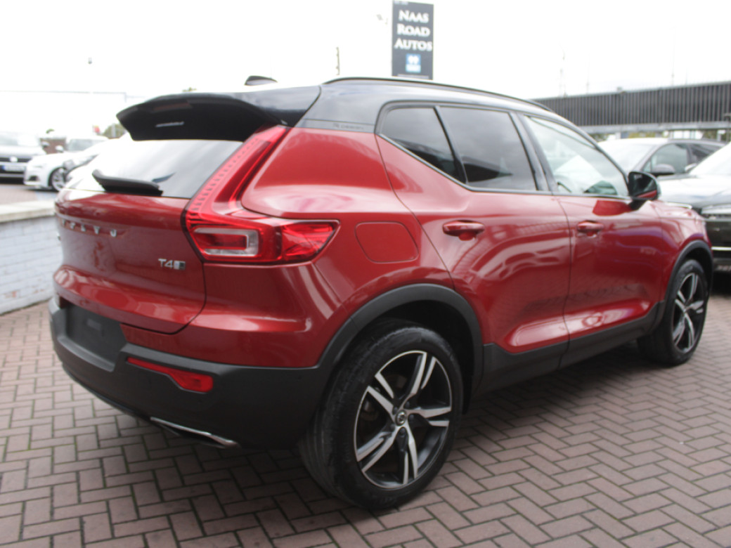 2019 Volvo XC40