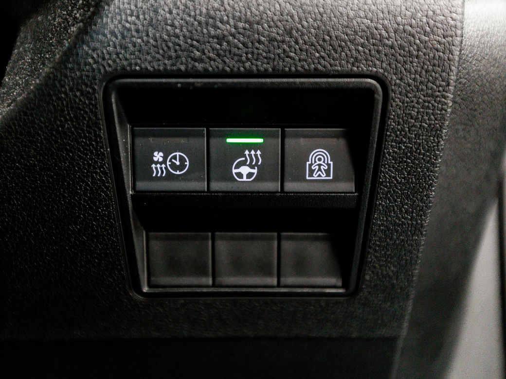 2025 Peugeot Rifter