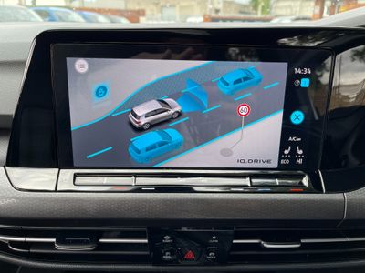 2023 Volkswagen Golf