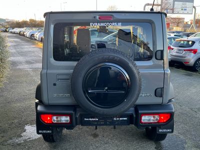 2025 Suzuki Jimny