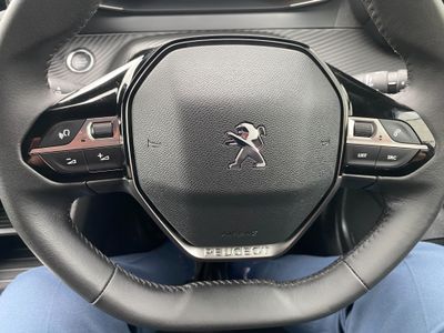 2023 Peugeot 2008