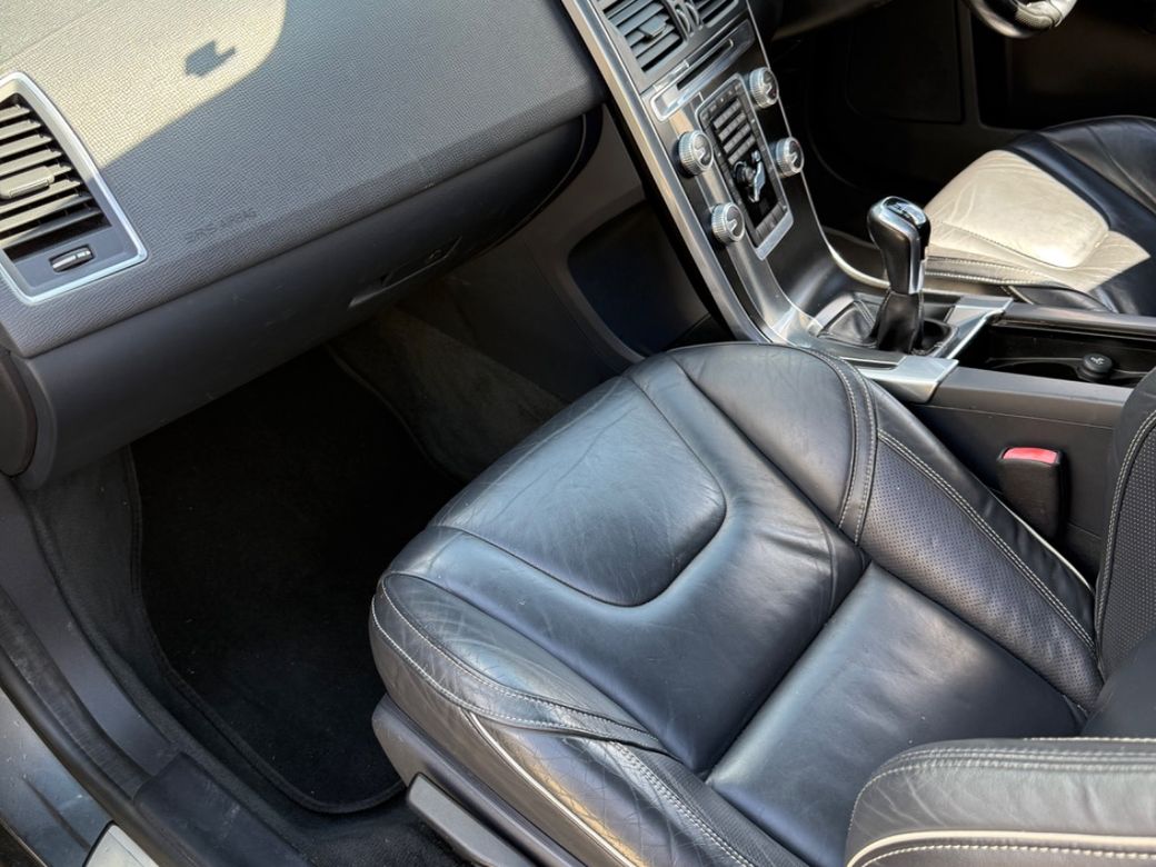 2015 Volvo XC60