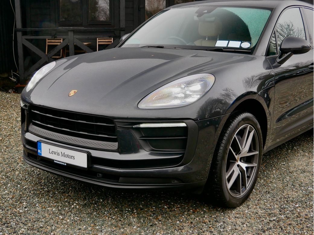 2023 Porsche Macan