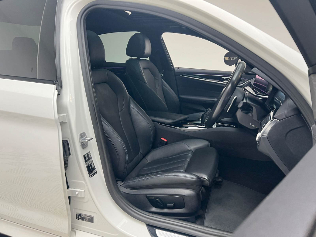2019 BMW 5 Series