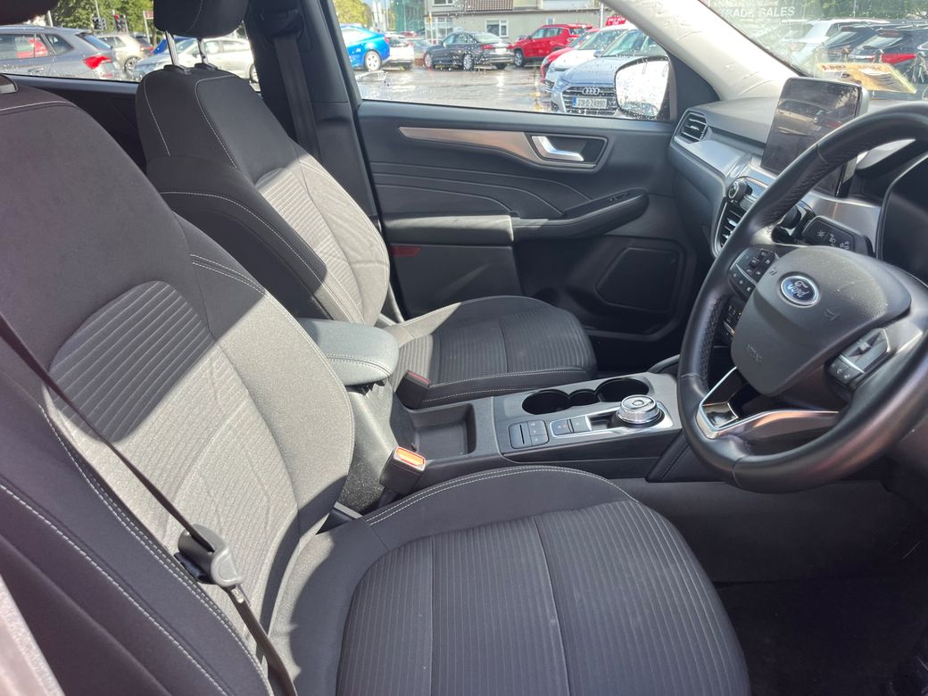 2023 Ford Kuga