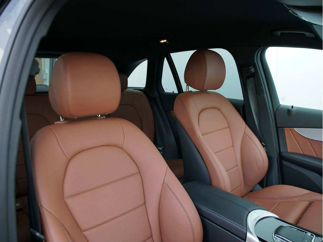 2023 Mercedes-Benz GLC Class