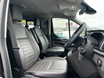 2023 Ford Tourneo Custom