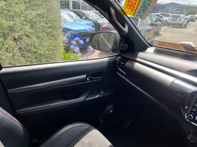 2024 Toyota Hilux