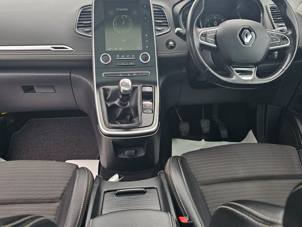 2017 Renault Grand Scenic