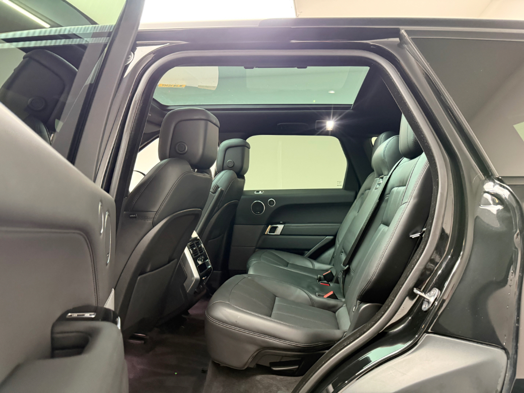 2021 Land Rover Range Rover Sport