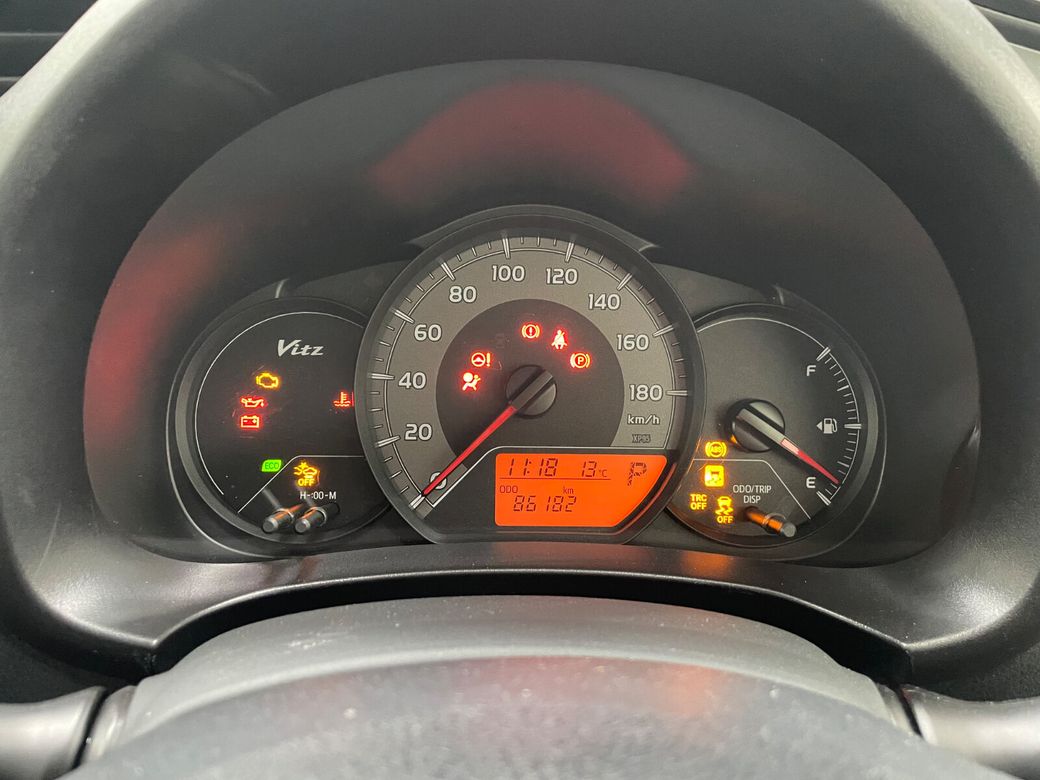 2017 Toyota Vitz
