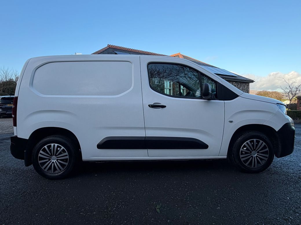 2019 Peugeot Partner