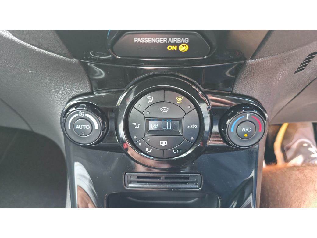 2015 Ford Fiesta