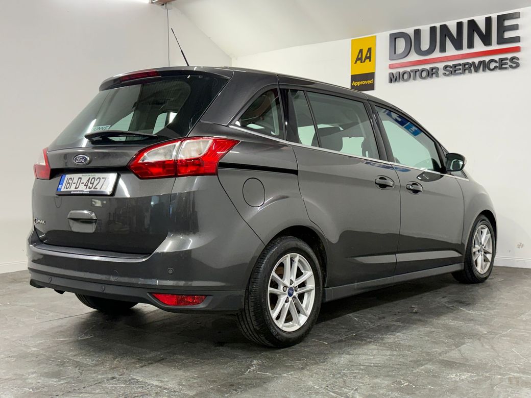 2016 Ford Grand C-Max