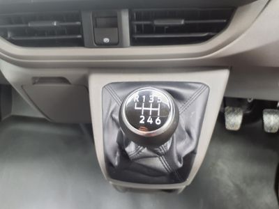 2025 Volkswagen Transporter