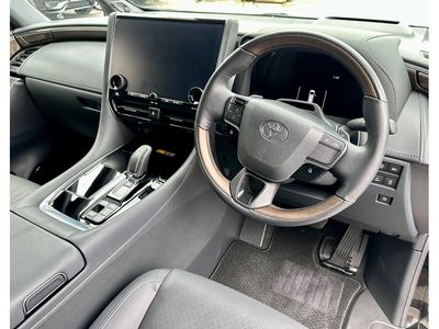 2025 Toyota Alphard