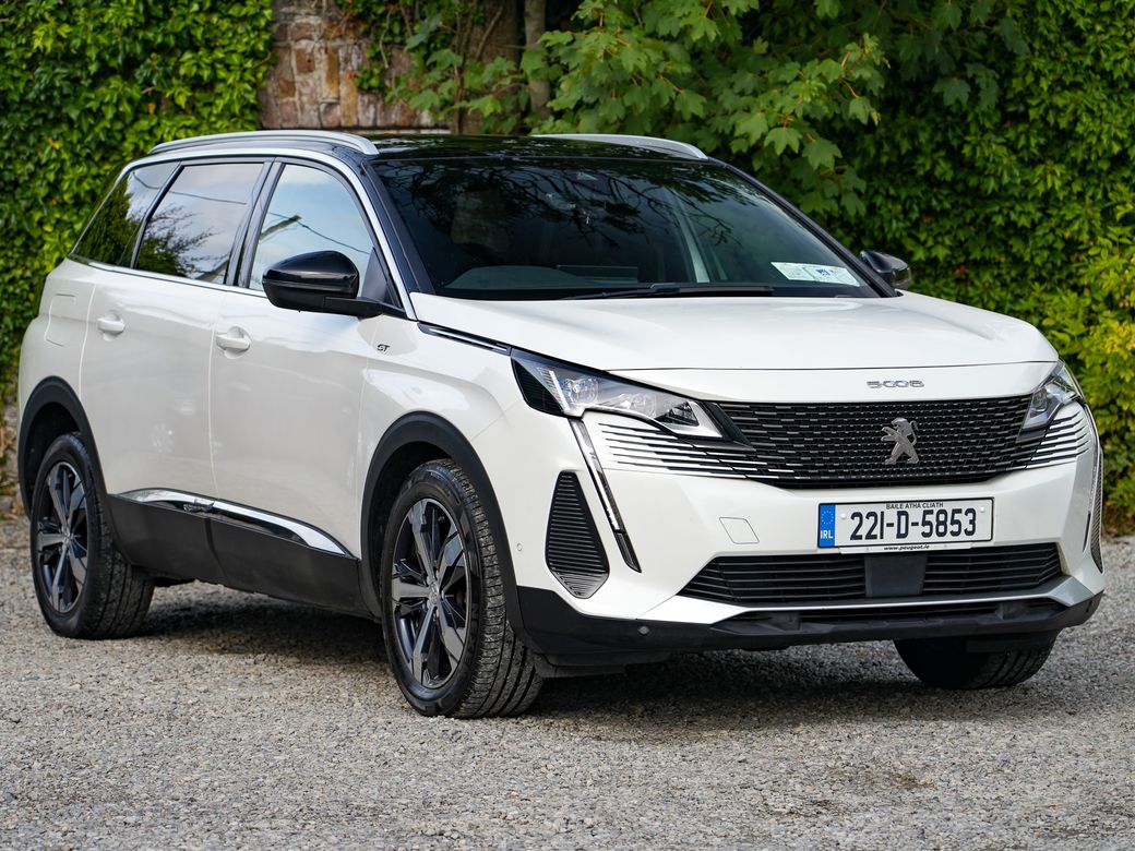2022 Peugeot 5008