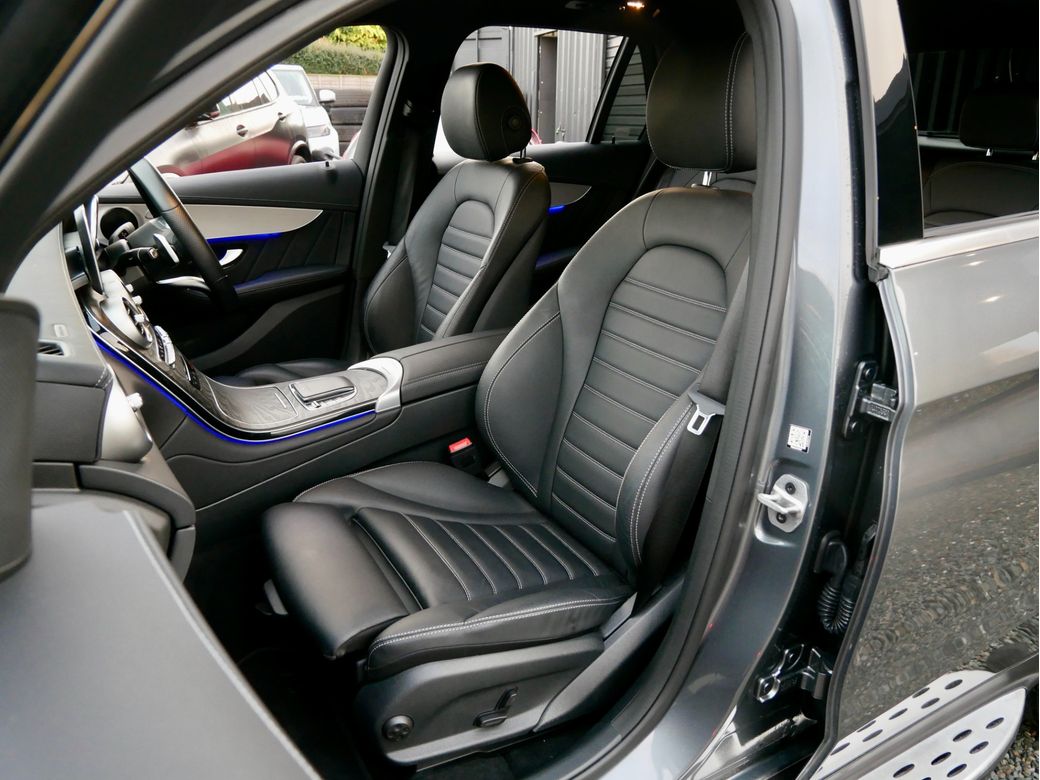 2023 Mercedes-Benz GLC Class