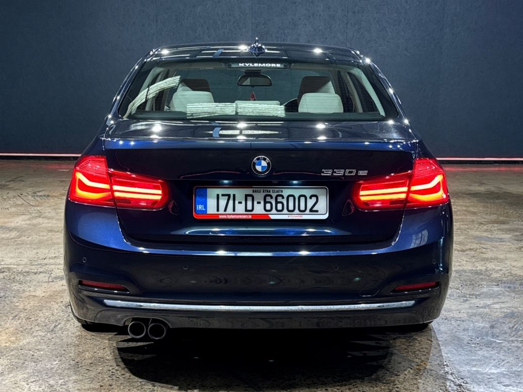 2017 BMW 330