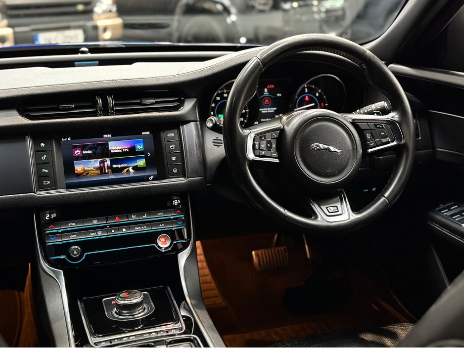 2016 Jaguar XF