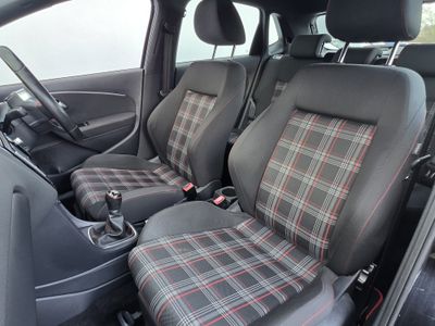 2015 Volkswagen Polo