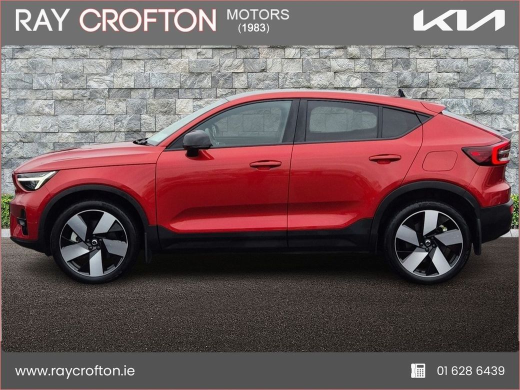 2022 Volvo C40