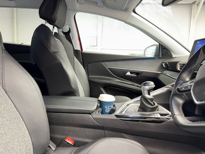 2020 Peugeot 5008