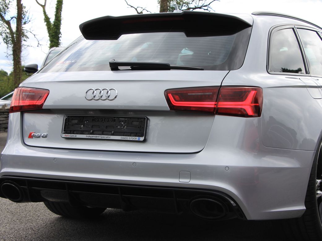 2016 Audi RS6
