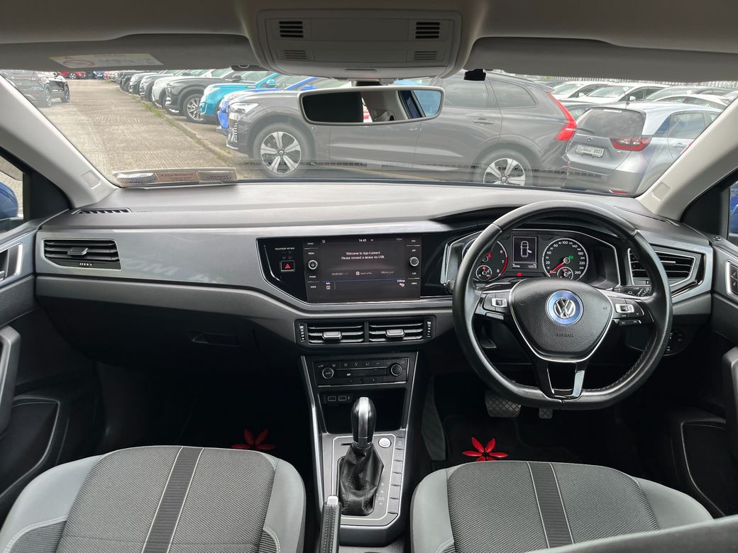 2018 Volkswagen Polo