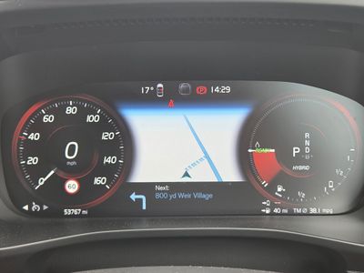2023 Volvo XC40