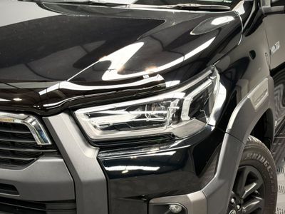 2025 Toyota Hilux