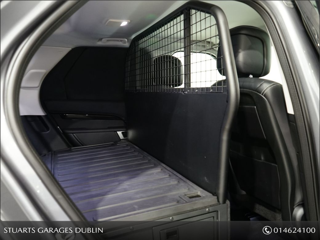 2024 Land Rover Discovery