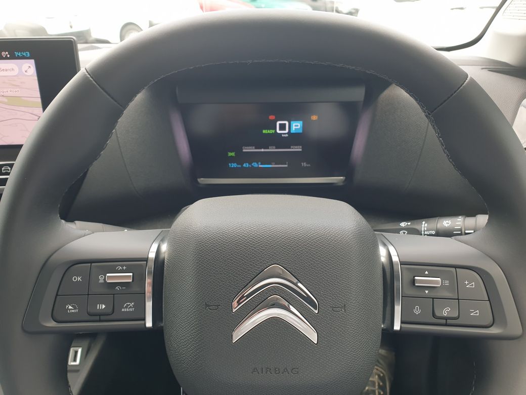 2025 Citroen e-C4