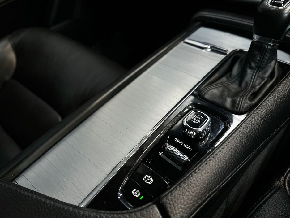 2017 Volvo XC90