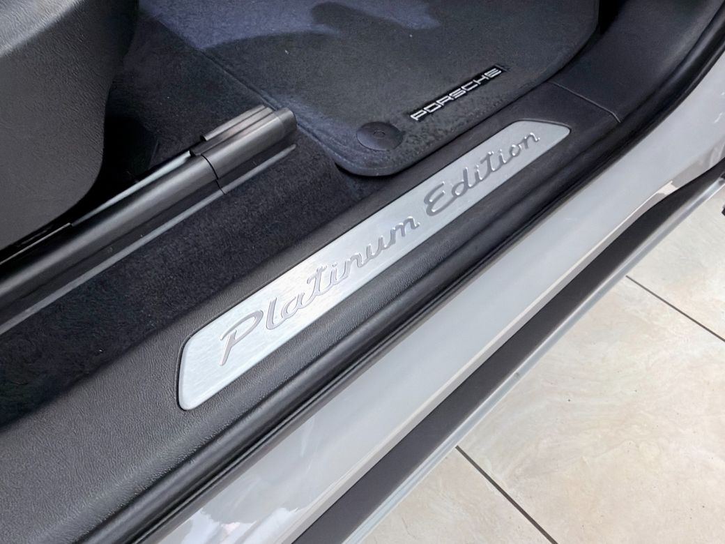 2023 Porsche Cayenne