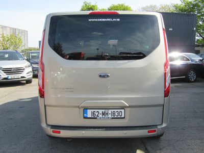 2016 Ford Tourneo