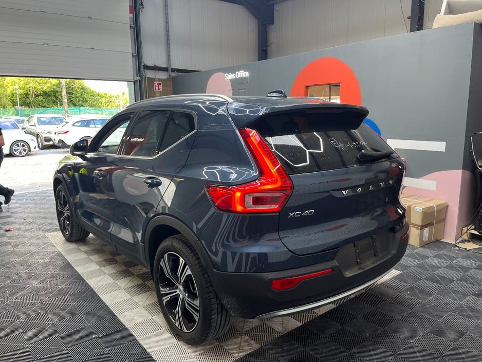 2021 Volvo XC40