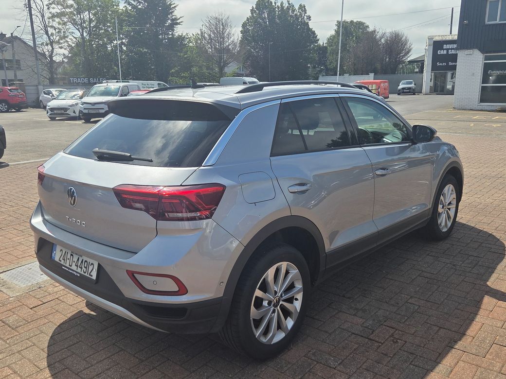 2024 Volkswagen T-Roc