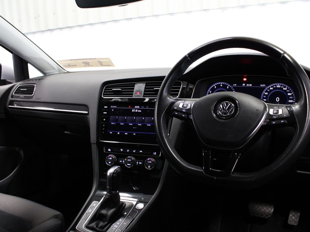 2018 Volkswagen Golf
