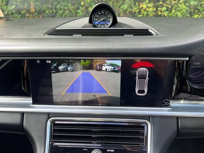 2019 Porsche Panamera