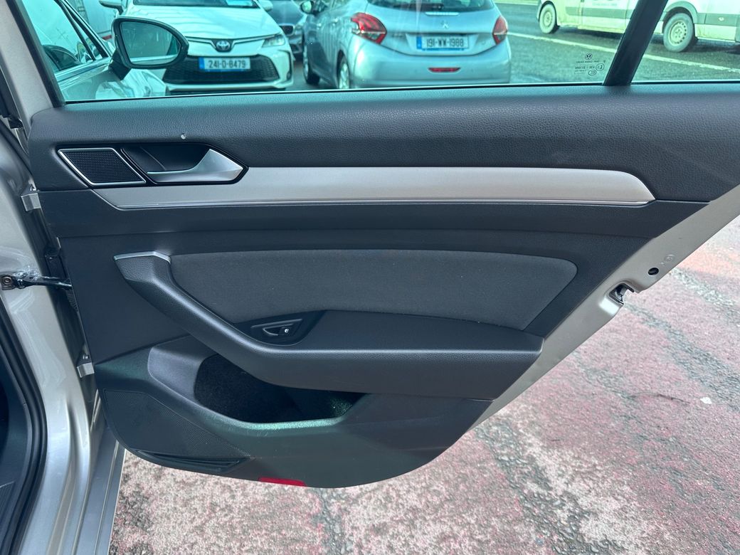 2017 Volkswagen Passat